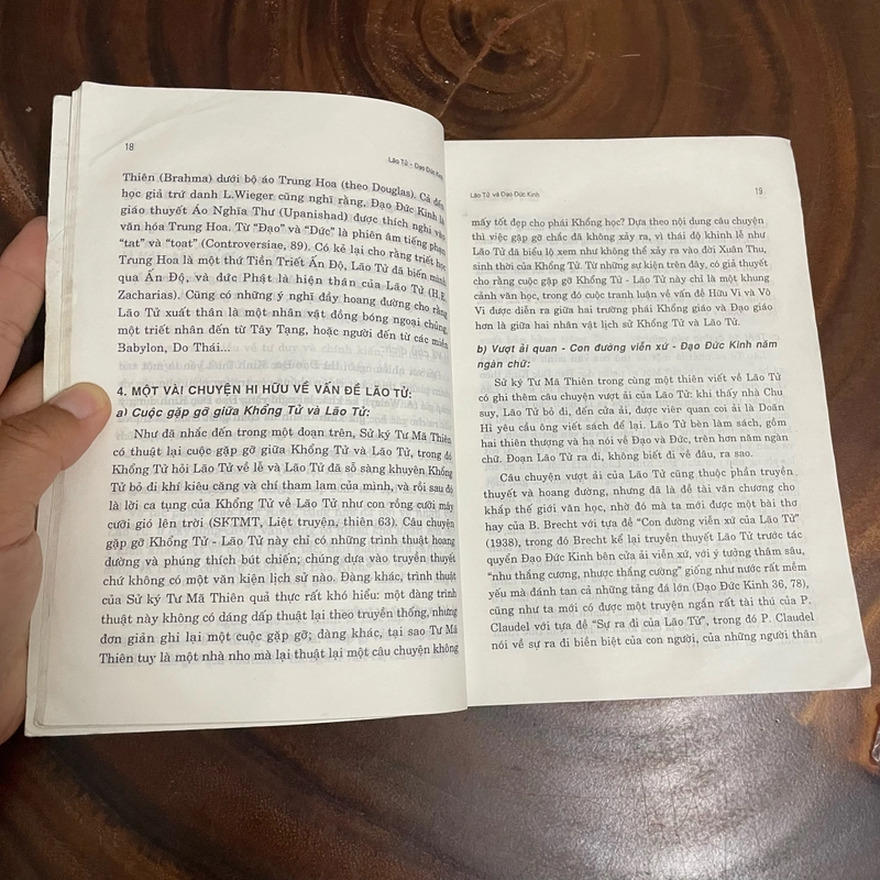 II Tựa sách: Lão Tử Đạo Đức Kinh _ Bản Thể, Hiện Tượng, Siêu Việt Của Đạo - Lưu Hồng Khanh 446253