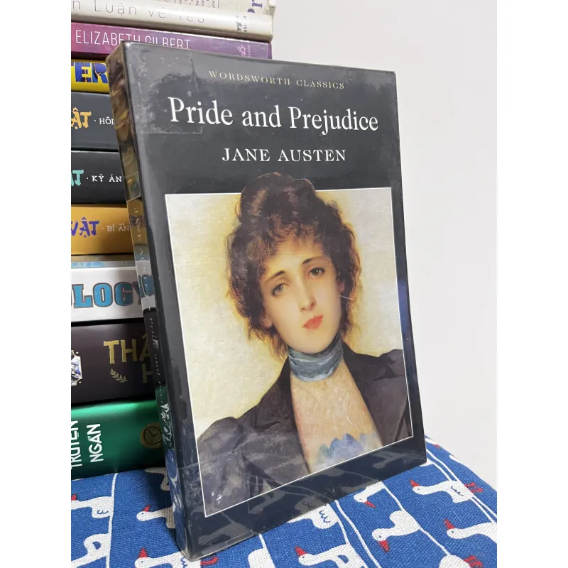 Pride and Prejudice (Kiêu hãnh & Định kiến) - Sách ngoại văn 705501