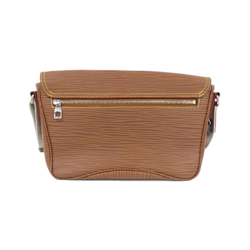 Túi đeo chéo Louis Vuitton Epi XL Montsouris M23097 - Hàng hiệu Chính hãng 801775