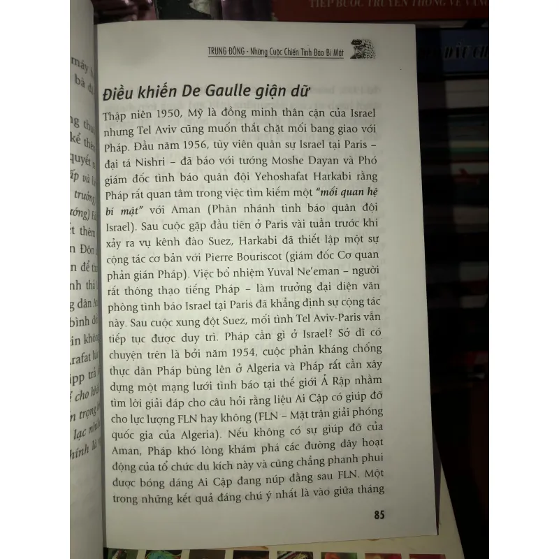 Bí mật một huyền thoại - Arafat Một đời tự do - Mạnh Kim và Nguyễn Văn Phước  777145