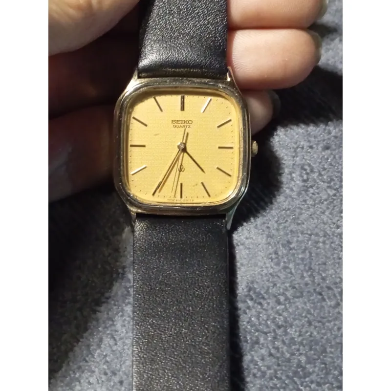 Đồng hồ nam tank seiko vintage 754968