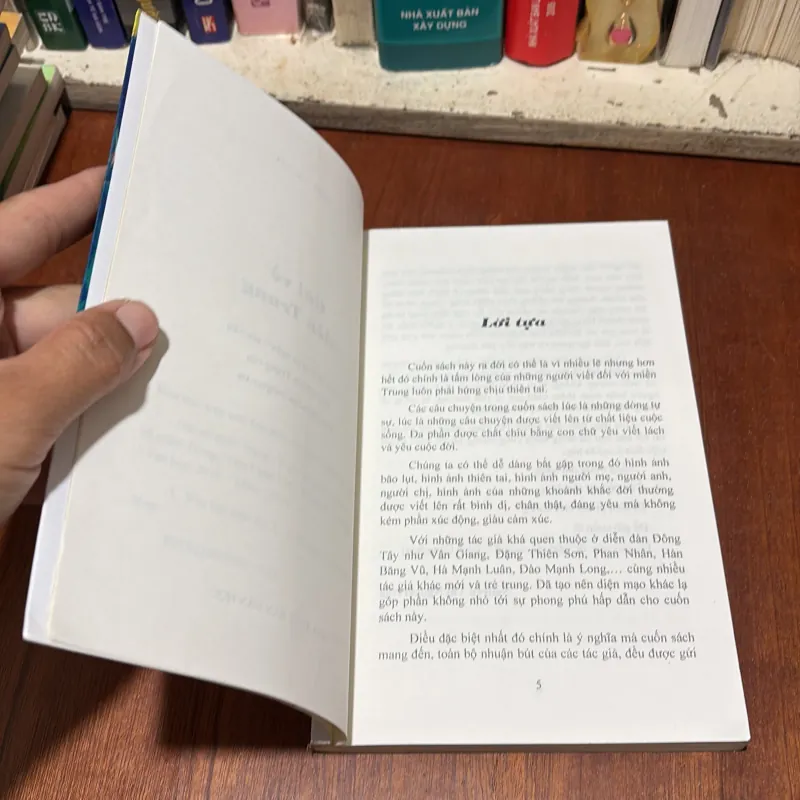 II Văn Học: Gửi Về Miền Trung - Nhiều Tác Giả - 2014 785618