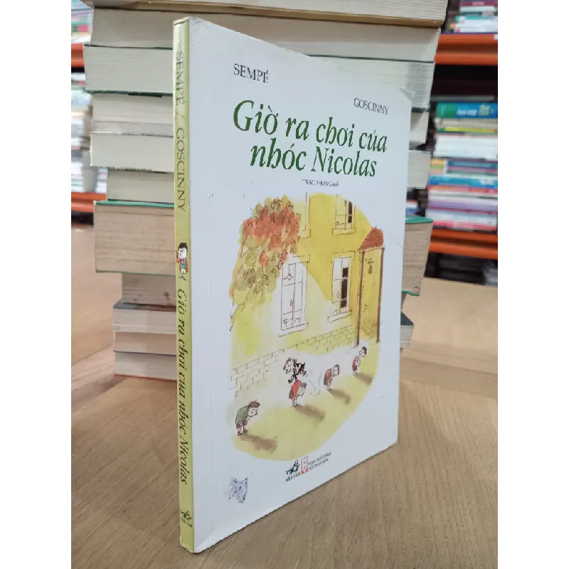 Giờ ra chơi của nhóc Nicolas - Sempé & Goscinny 387187