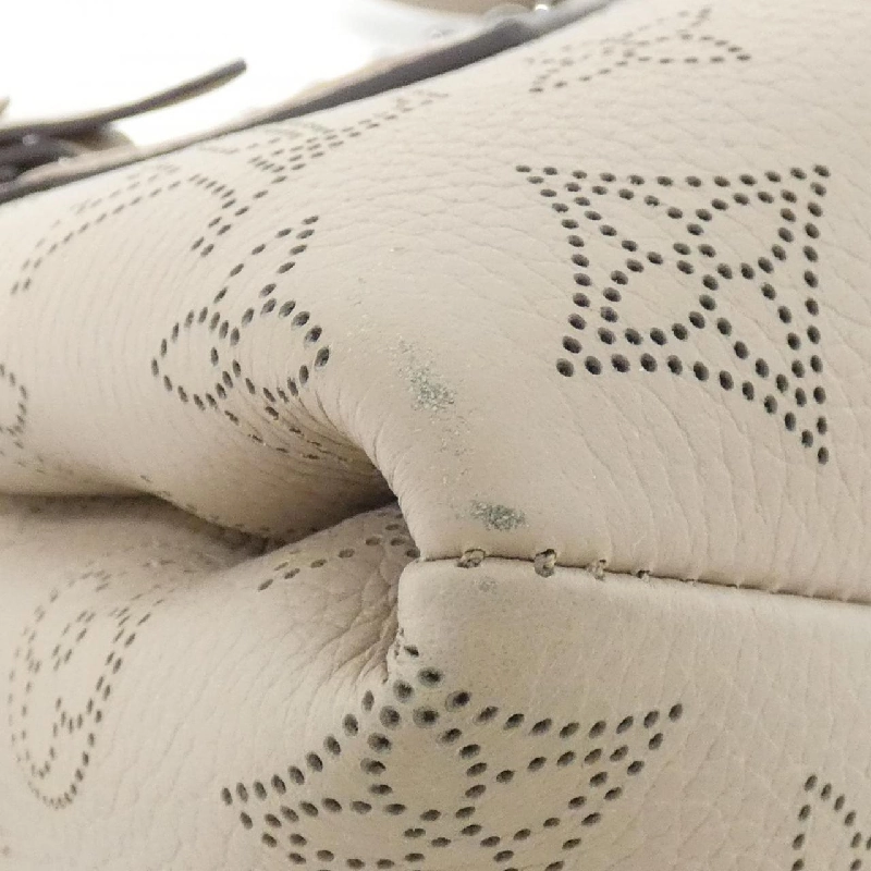 Túi xách vai Louis Vuitton Mahina Hand It All PM M24255 609693