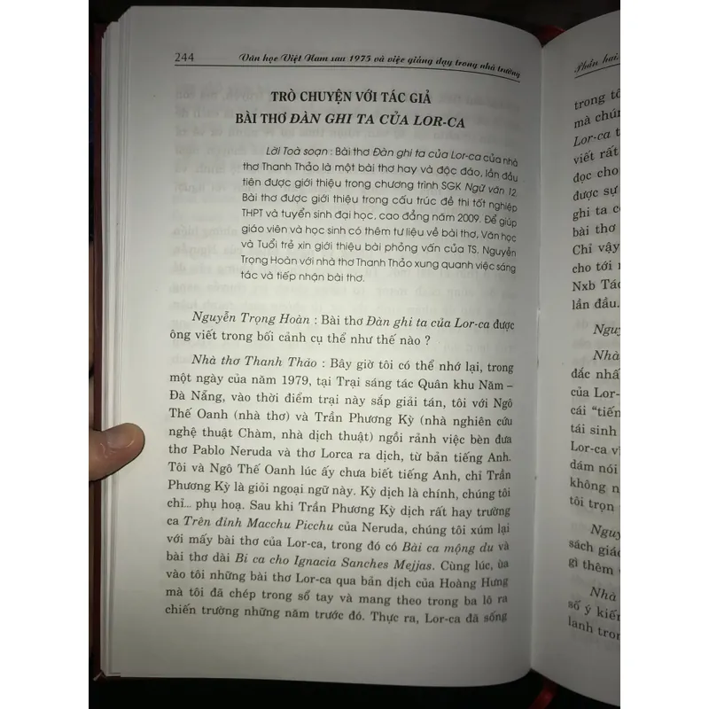 Văn học Việt Nam sau 1975 và việc giảng dạy trong nhà trường  736717