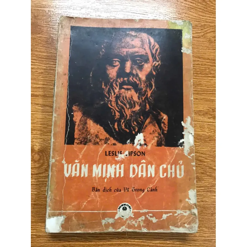 VĂN MINH DÂN CHỦ - Leslie Lipson 598498