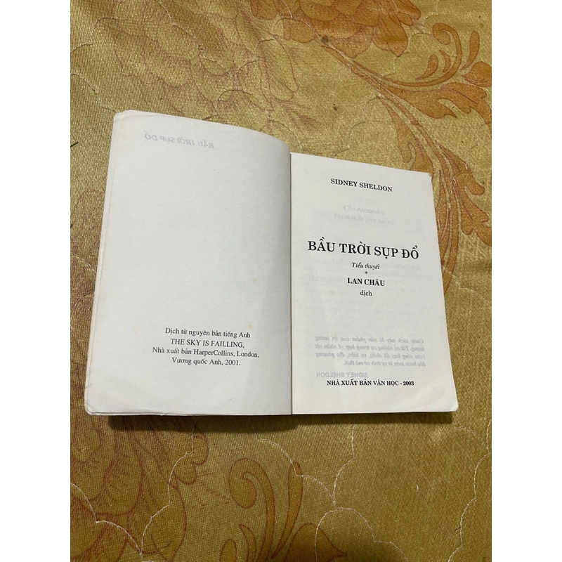 Bầu trời sụp đổ- Sidney Sheldon 2003 470476