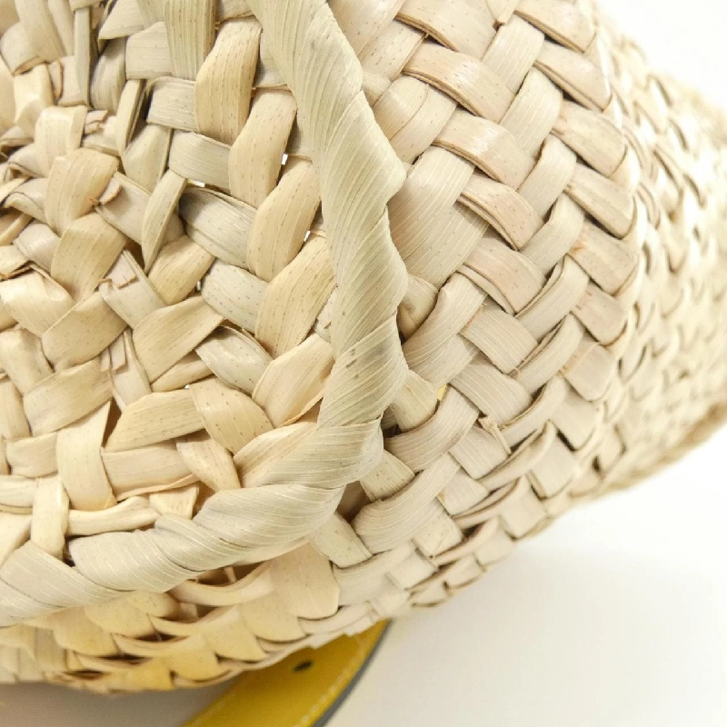 Túi Loewe 327 02 S93 617755