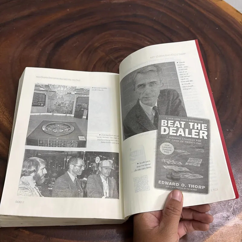 II Tủ Sách Đầu Tư: Người Đàn Ông Đánh Bại Mọi Thị Trường - Edward O. Thorp - 2020 989835