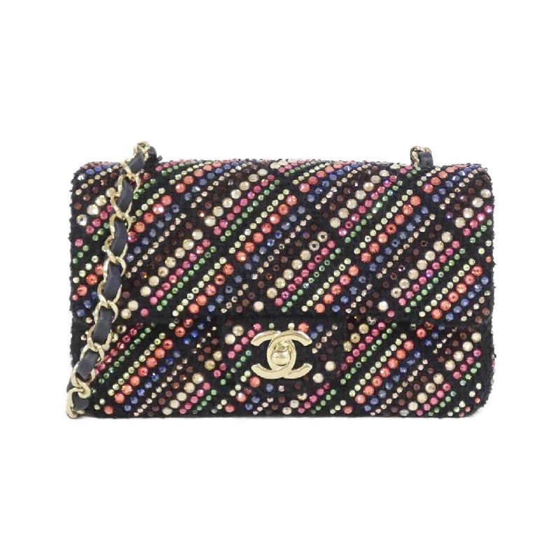 Túi xách chéo Chanel 69900 611687