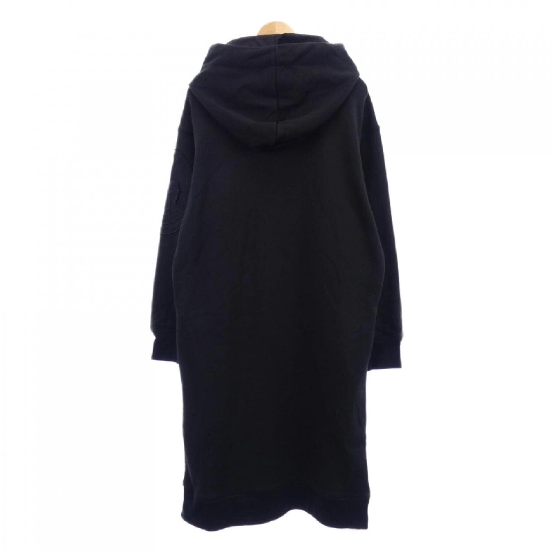 Moncler MONCLER F20938I7400 Váy 646481