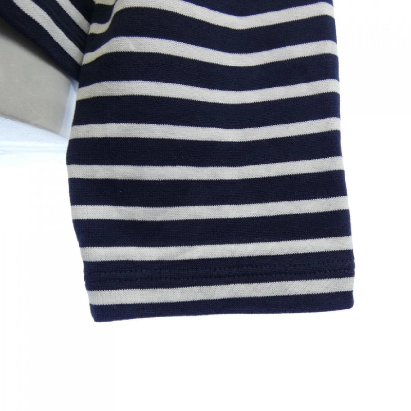 Áo phông CELINE TRIOMPHE 2X43M879Y 631915