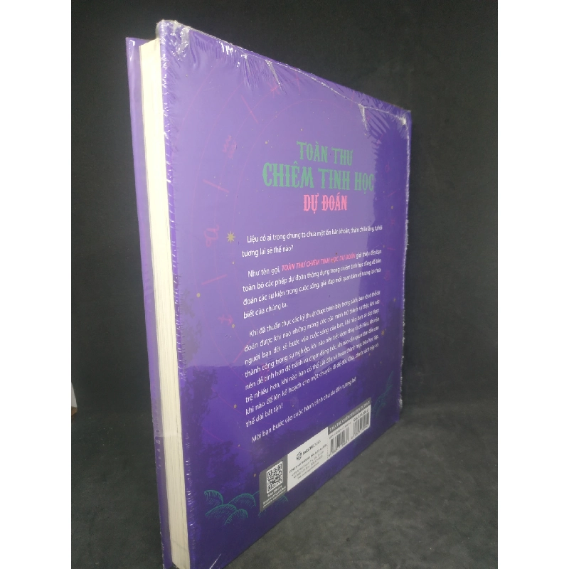 Toàn thư chiêm tinh học dự đoán mới 100% HCM0102 910570