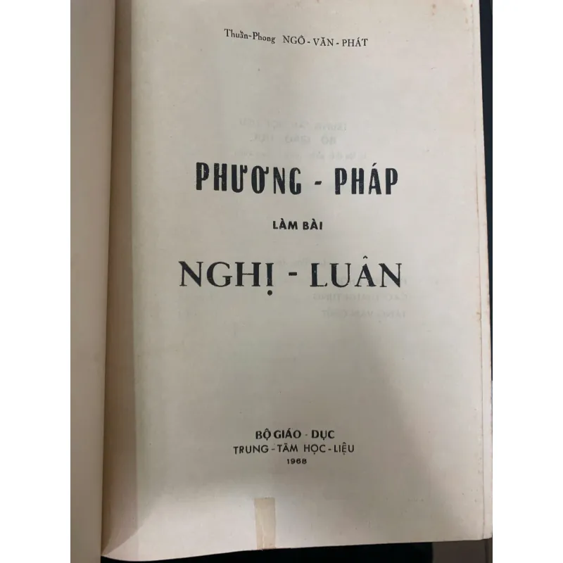 PHƯƠNG PHÁP LÀM BÀI NGHỊ LUẬN - THUẦN PHONG, NGÔ VĂN PHÁT 1019359