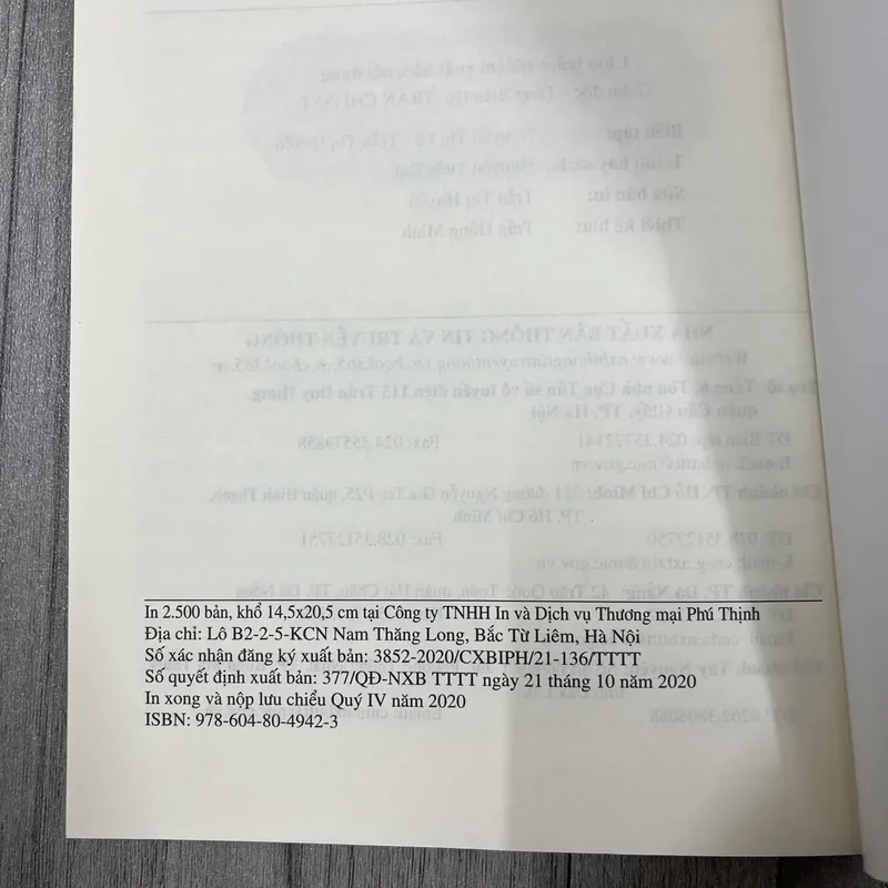 100 điều nên biết về cách mạng tháng tám 1945. 6a5 737282