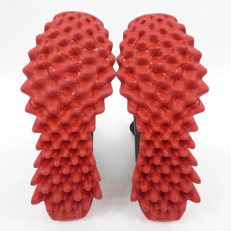 Giày bốt CHRISTIAN LOUBOUTIN - Hàng hiệu Authentic 827129