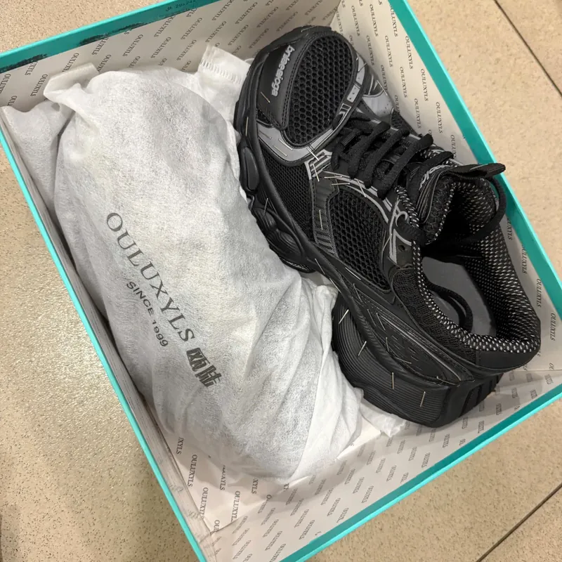 Giày thể thao nữ - size 38 700652