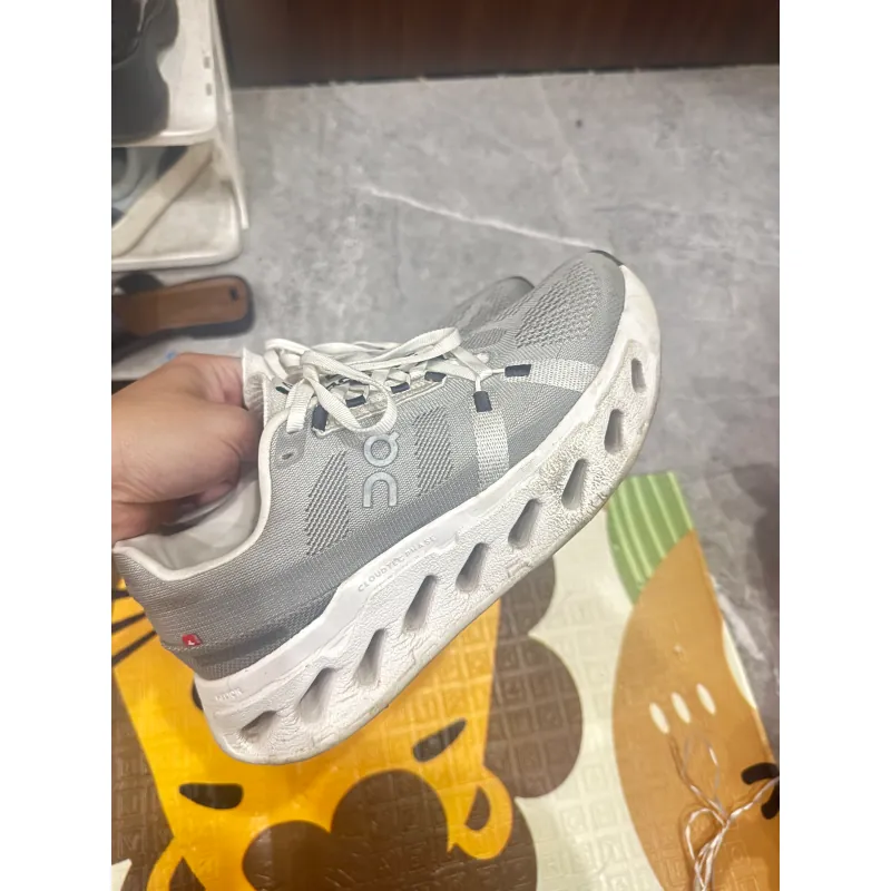 Giầy on running 973202