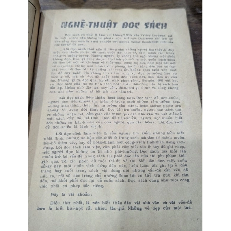 Thư mục 1968 nhà sách khai trí 999115