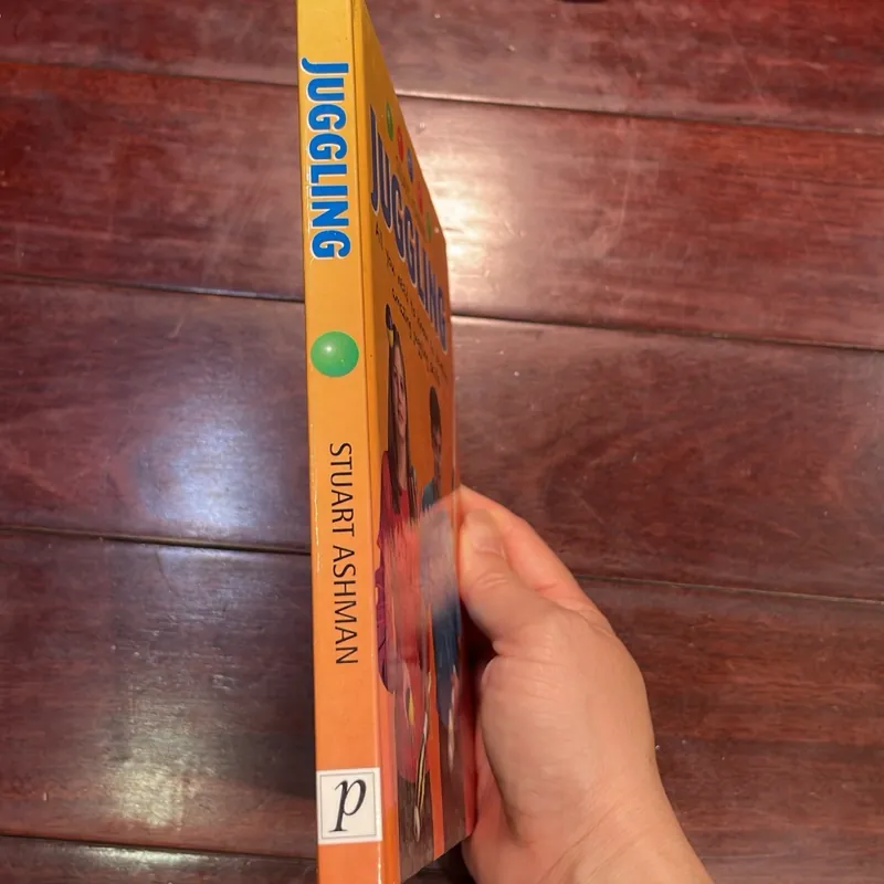  📚 JUGGLING All You Need to Know Develope Juggling Skills - ngoại văn kĩ năng tung bóng 1054584