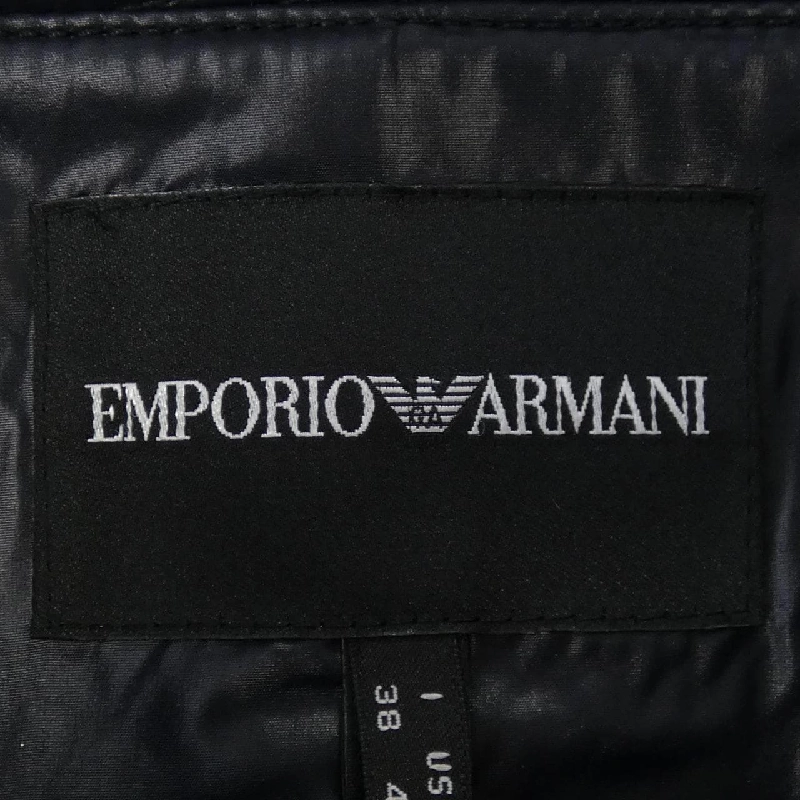 Áo khoác EMPORIO ARMANI - Hàng hiệu Authentic 822198