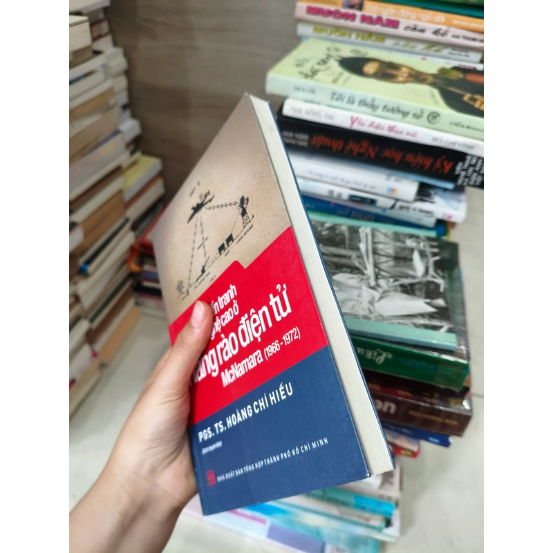 Cuộc chiến tranh công nghệ cao ở hàng rào điện tử McNamara (1966-1972) 🌱 507381
