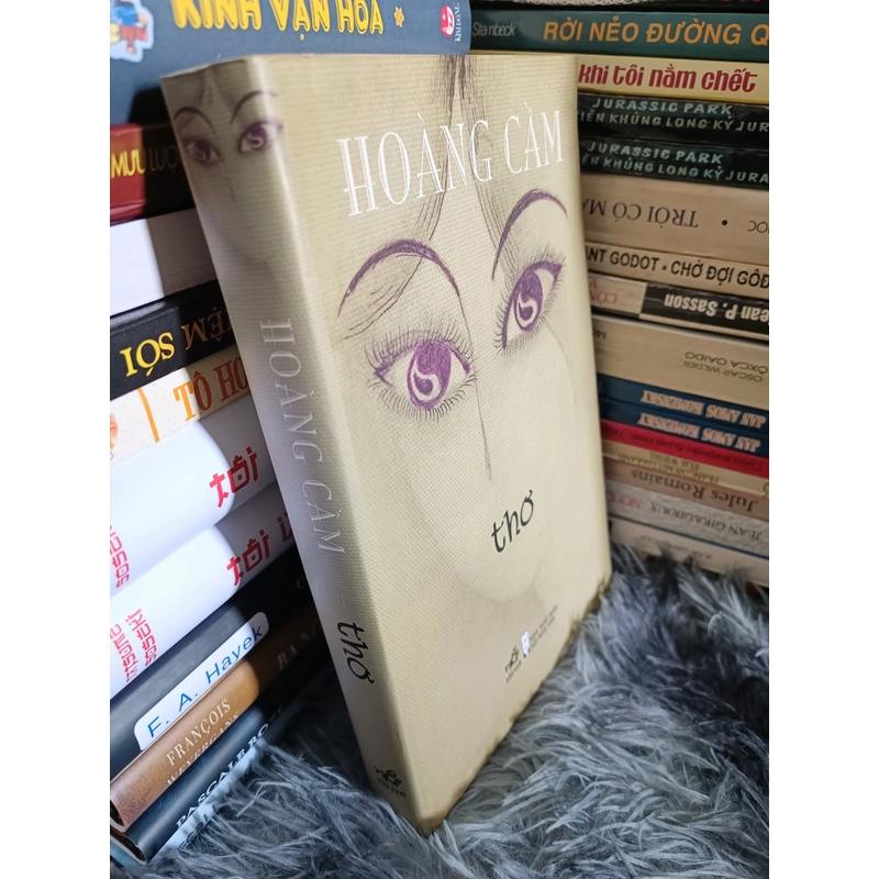 Thơ Hoàng Cầm 477900