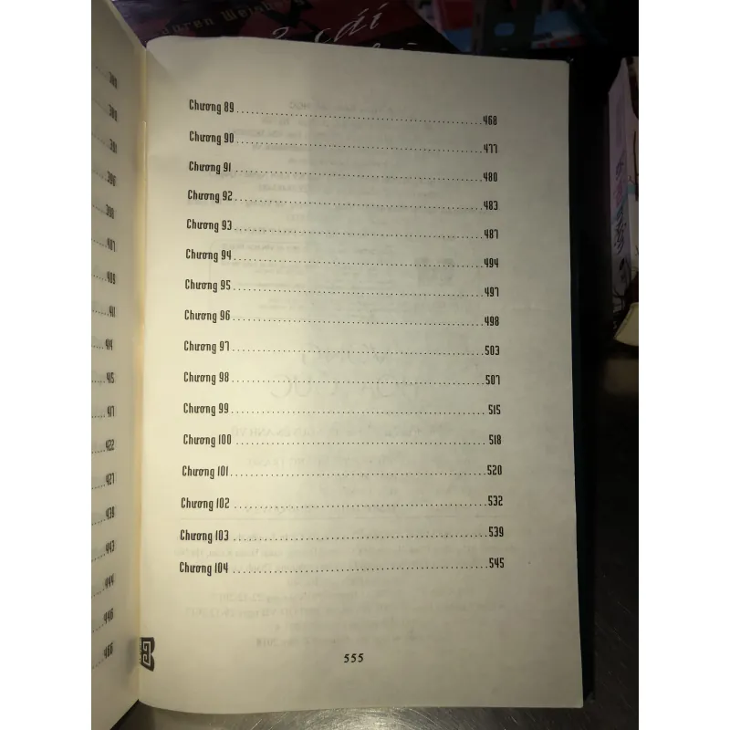 Vòng hoa cúc - Sharon Bolton  1001943