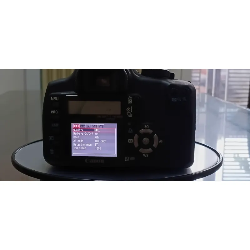 Canon 350D kèm lens EF 28 80 và full phụ kiện. Chụp sắc nét  1025922