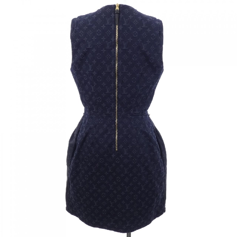 Đầm LOUIS VUITTON F6DR01DKL - Hàng hiệu Authentic 812319