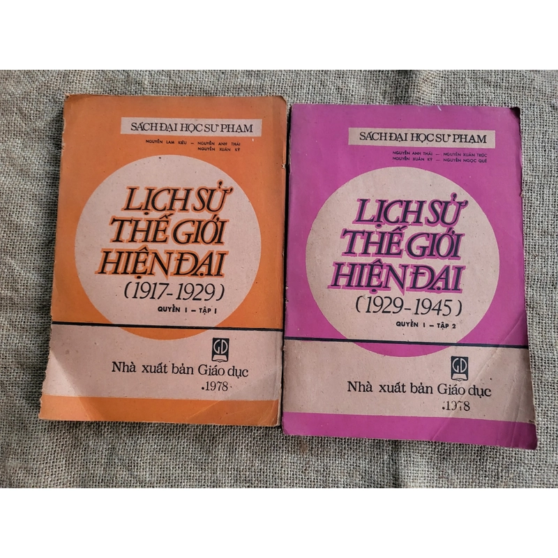 Lịch sử thế giới hiện đại từ 1979 đến 1945 - 2 cuốn - sách khổ lớn 365937