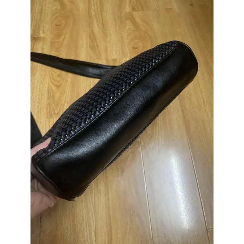 Túi nữ 26*19*7 da thật đan 2hand 992595