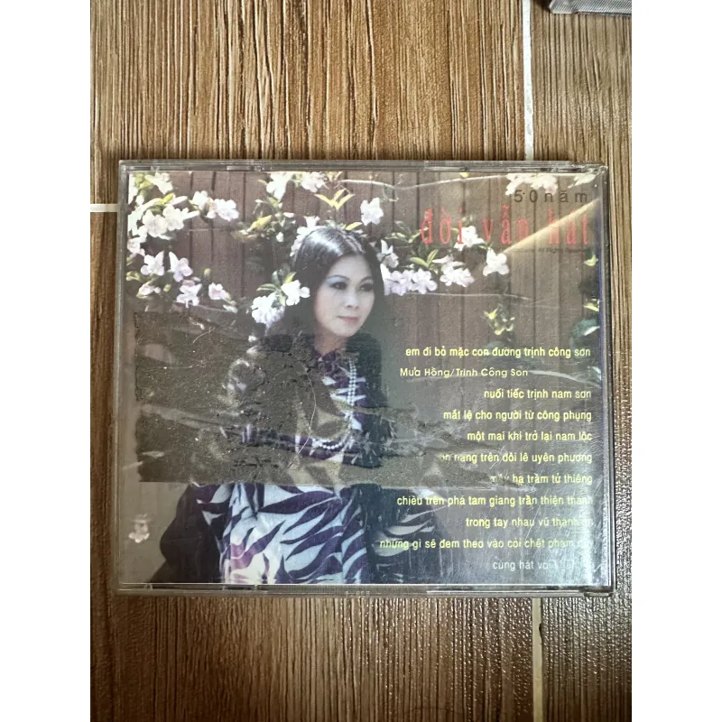 Khánh ly CD - 50 năm đời vẫn hát 992481