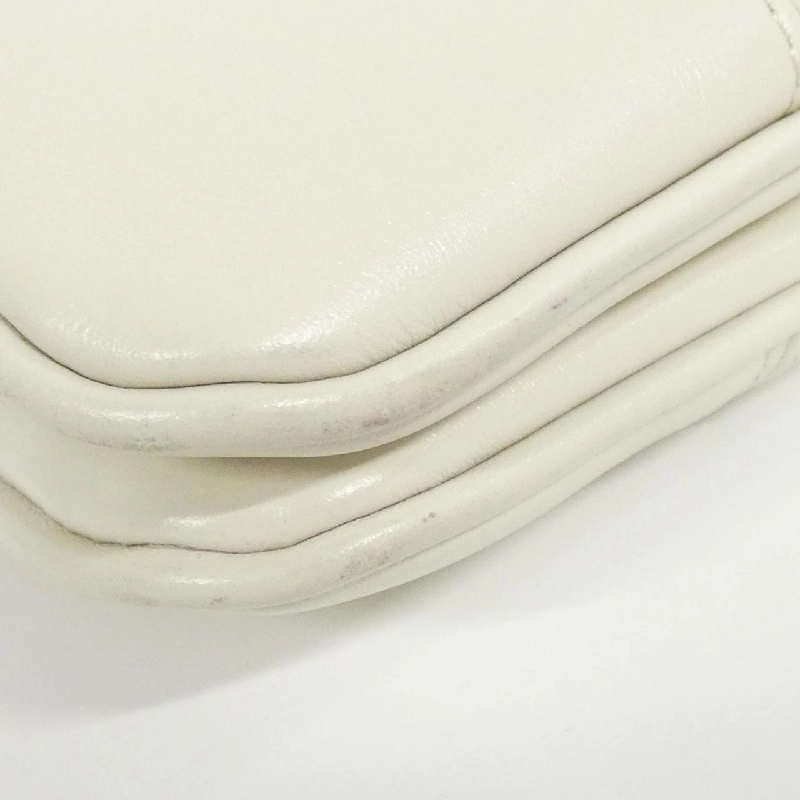 Túi xách PETITE GG 745918 AACAW của Gucci 616737