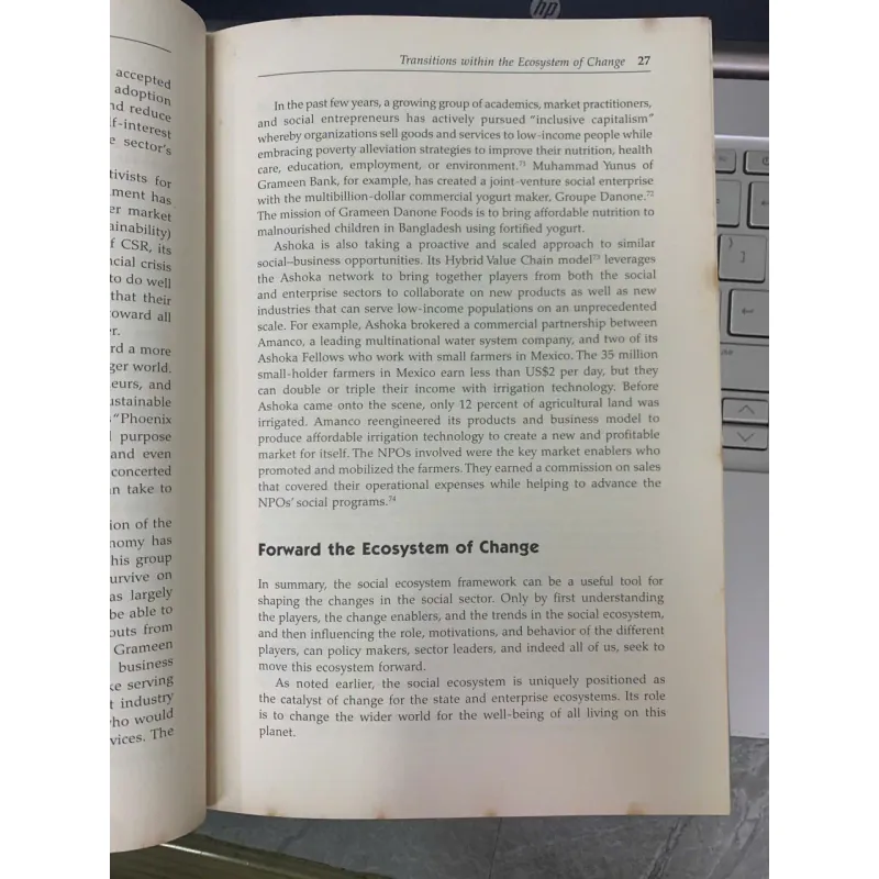 THE WORLD THAT CHANGES THE WORLD (THẾ GIỚI THAY ĐỔI THẾ GIỚI) - CHENG & MOHAMED 656660