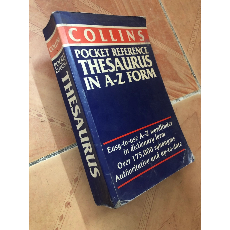 Sách Pocket reference thesaurus in A-Z form 306373