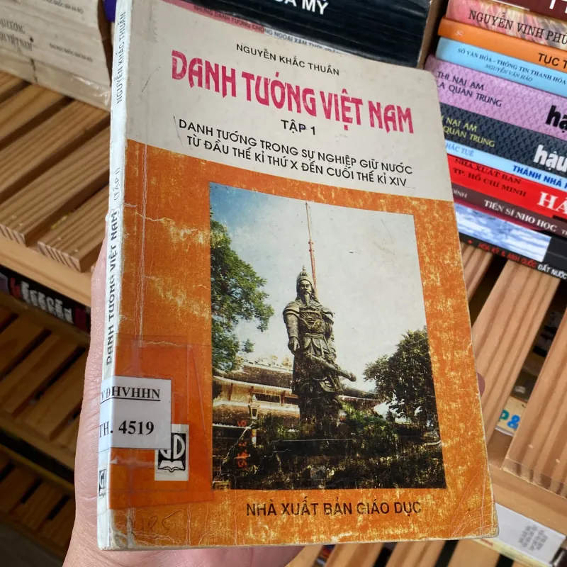 DANH TƯỚNG VIỆT NAM, Tập 1 (XB 1999) 760353