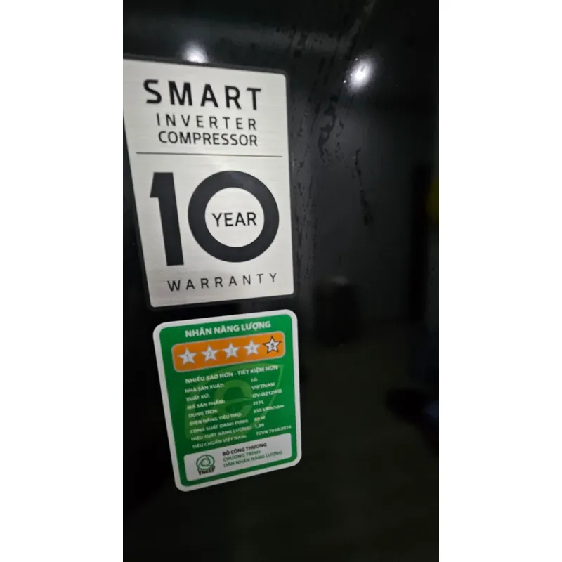 Tủ lạnh LG 217L màu đen  557210