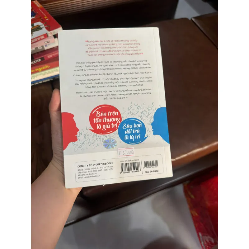 Bên Trên Tổn Thương Là Giá Trị – Sau Hơn Dối Trá Là Lý Trí- K4 1026963