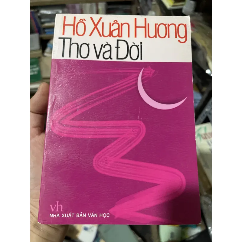 Thơ Hồ Xuân Hương- thơ và đời  1042697