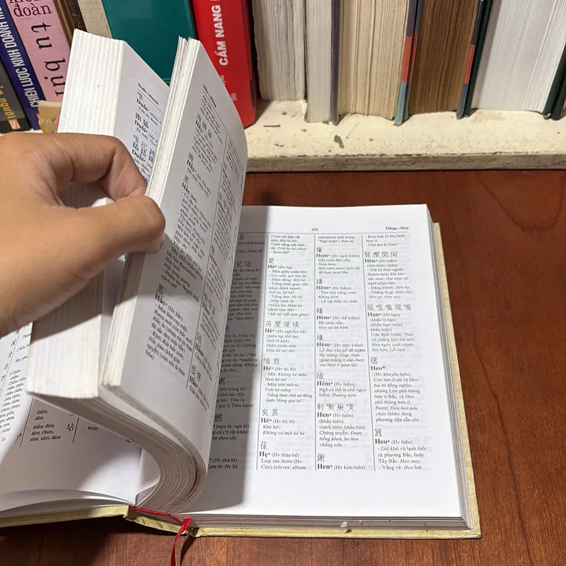 II Sách Hay: Giúp Đọc Nôm Và Hán Việt - LM. An Tôn Trần Văn Kiệm - 2004 727875