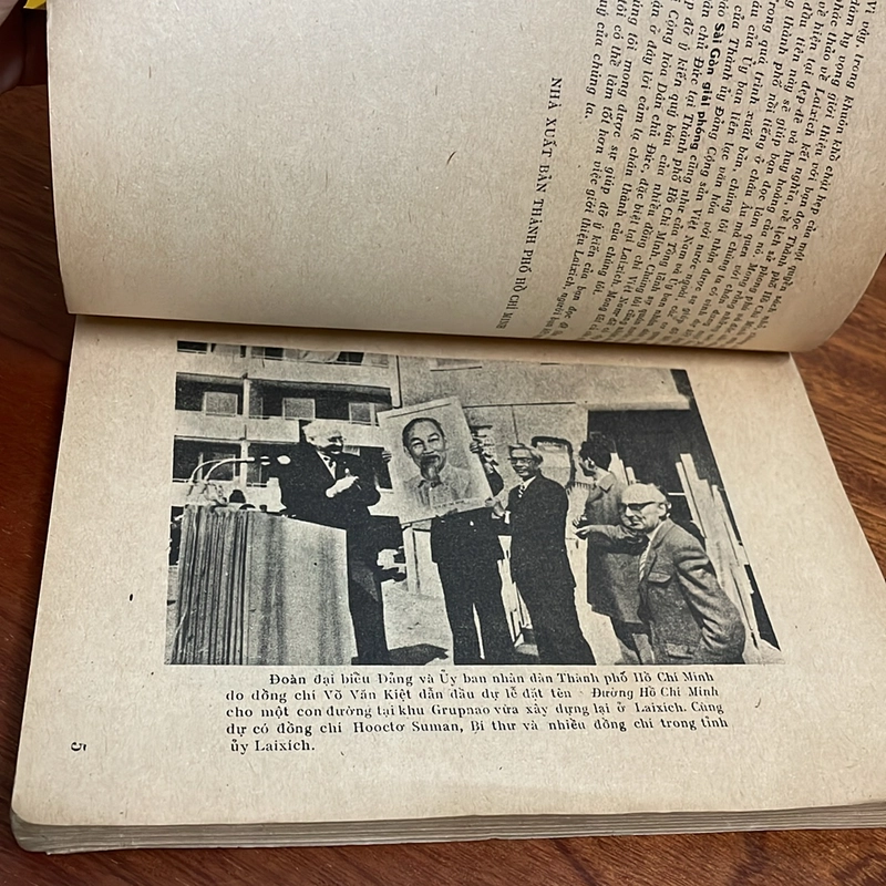[Sách Xưa] - II Sách Lịch Sử: Người Anh Em Kết Nghĩa Lai Xích - 1984 503757