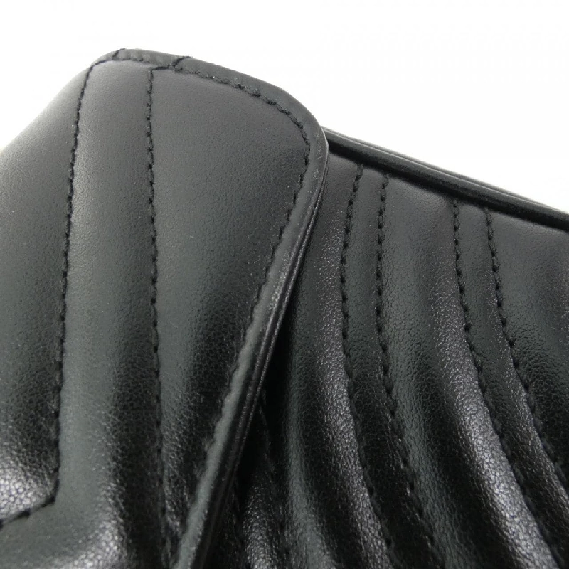 Túi đeo vai GG MARMONT 443497 DTDIT của Gucci 613196