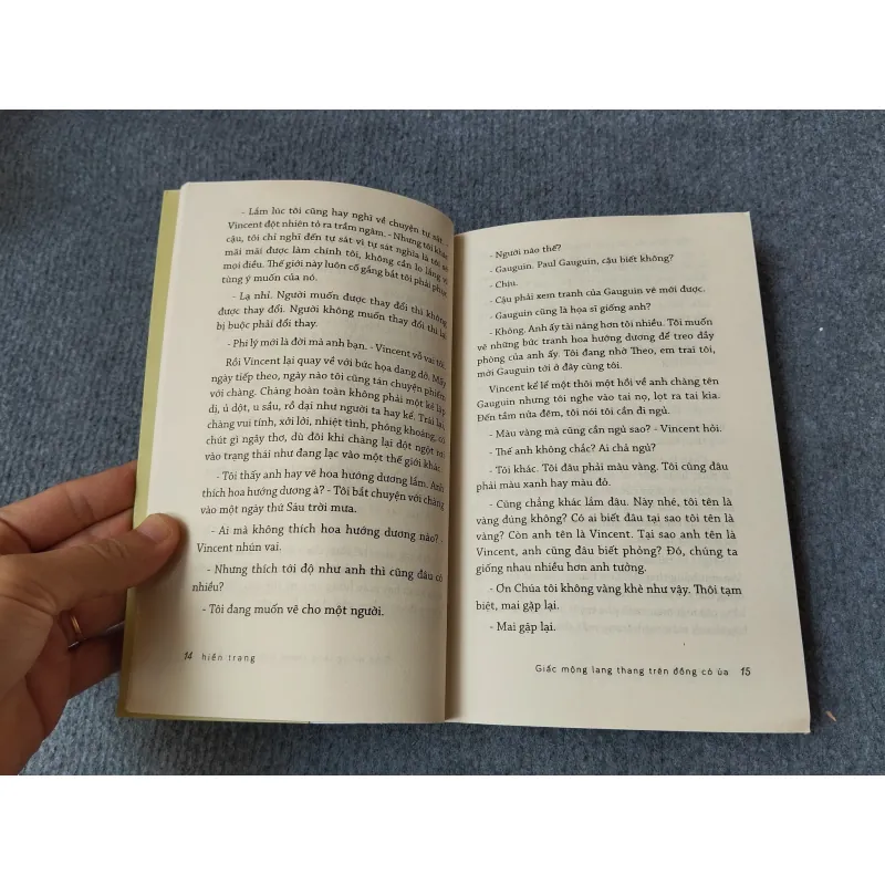 GIẤC MỘNG LANG THANG TRÊN ĐỒNG CỎ ÚA 727137