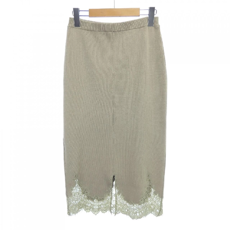 Diagram Skirt - Hàng hiệu Authentic 825042