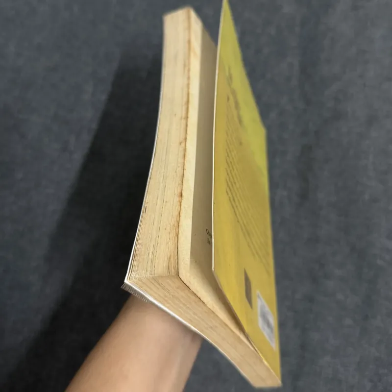 Lá nằm trong lá - Nguyễn Nhật Ánh 1023172