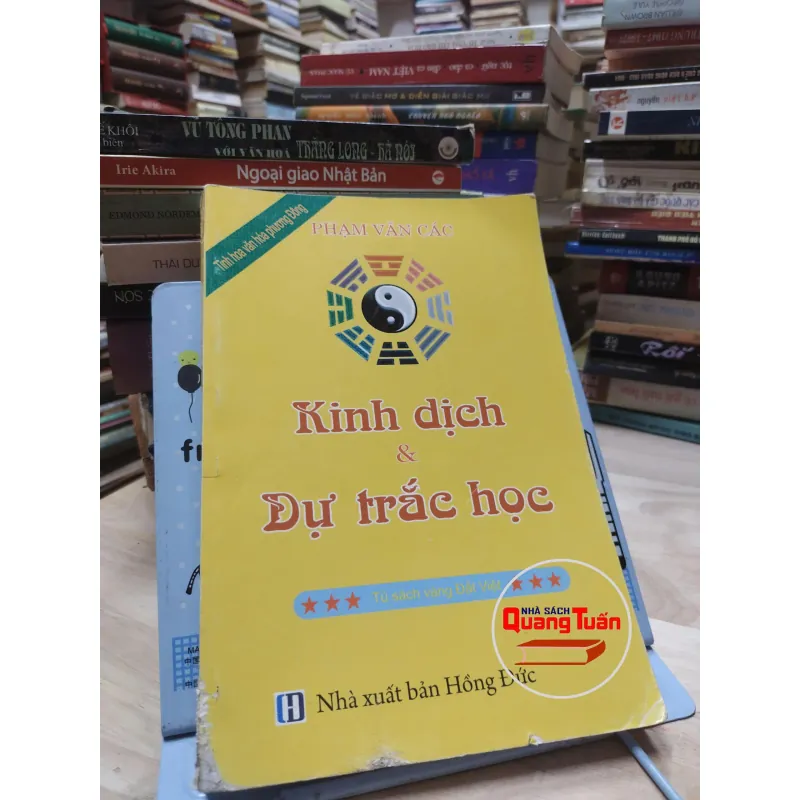 sách: Kinh dịch và Dự trắc học - Phạm Văn Các (A1) 570384