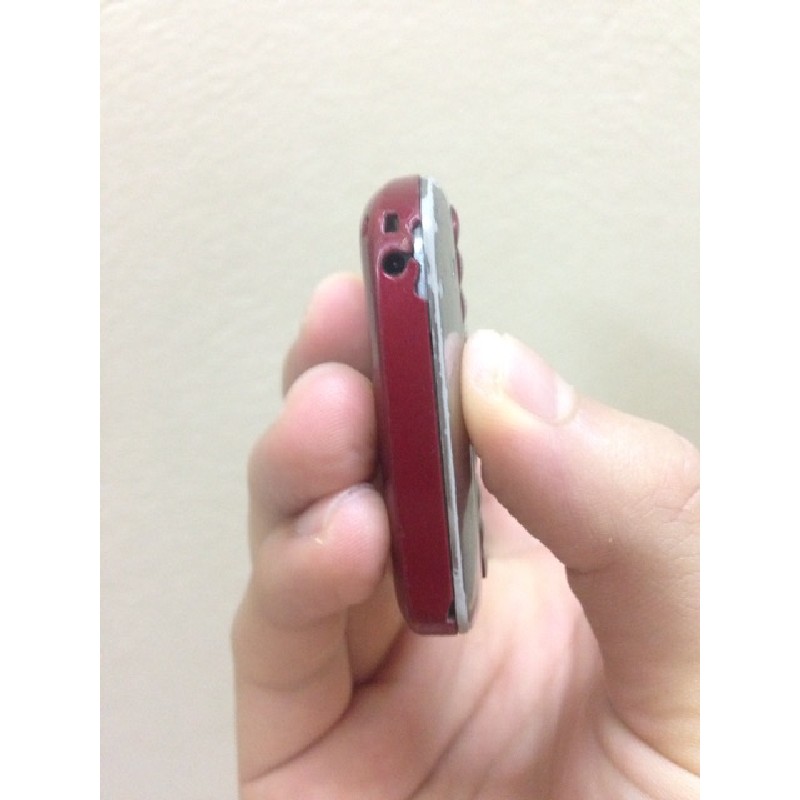 Điện thoại phổ thông Nokia E71 màu đỏ đã qua sử dụng 547