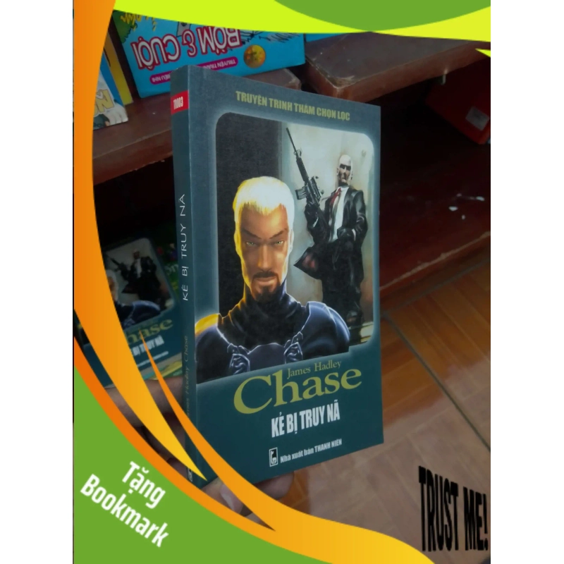 (TẶNG BOOKMARK) Kẻ bị truy nã - Chase 2002 Truyện trinh thám RBK-AK19 945757