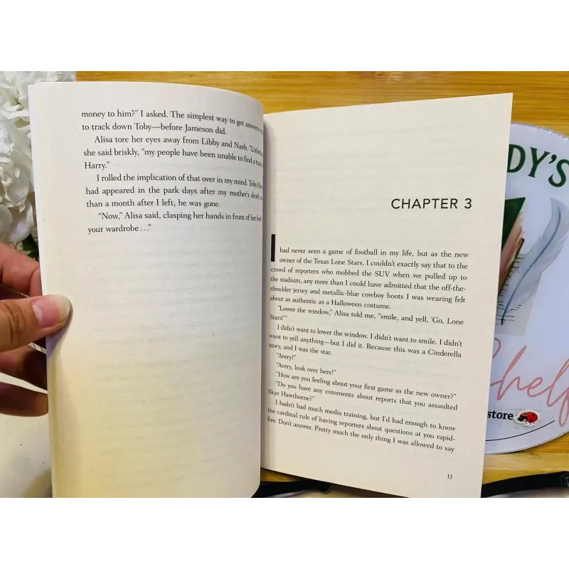 [Sách tiếng Anh 2hand] Like new 90% - The Hawthorne Legacy – Jennifer Lynn Barnes 960877